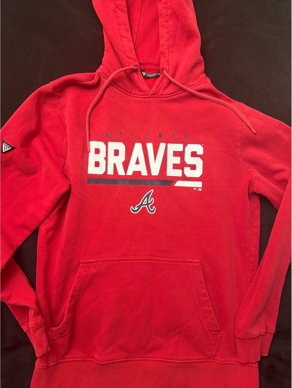 Levelwear Atlanta Braves Red Hoodie Sweatshirt Medium
